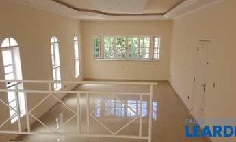 Imagem 5: CASA EM CONDOMÍNIO - CARAGUATÁ - SP