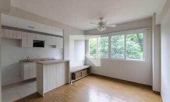 Imagem 2: Apartamento para Aluguel - Azenha, 2 Quartos, 80 m2