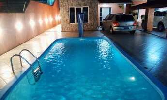 Imagem: A casa para venda tem 200 metros quadrados