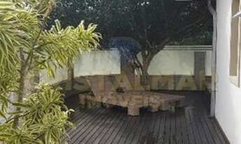 Imagem 2: Belíssima CASA DE 3 DORMITÓRIOS COM PISCINA SPA, À 400 METROS DA PRAIA DE BOMBAS, sendo