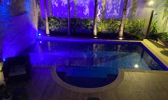 Imagem 3: Casa para aluguel tem 690 metros quadrados