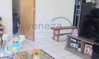 Imagem 2: Casa Residencial com 3 quartos à venda por R$ 180000.00, 79.00 m2 - CINCO CONJUNTOS - LOND