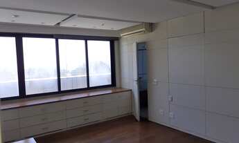 Imagem 3: Cobertura para venda possui 270 metros quadrados com 3 quarto sendo 2 suítes, 5 banheiros