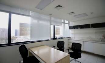 Imagem 7: FLORIANÓPOLIS - Conjunto Comercial/sala - CENTRO