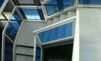 Imagem 4: Ponto comercial-Prédio envidraçado,aluguel 13.000,00/400m2com salão grande, 04 salas,7vaga