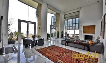 Imagem 2: Mansão suspensa com melhor valor de m² de SP