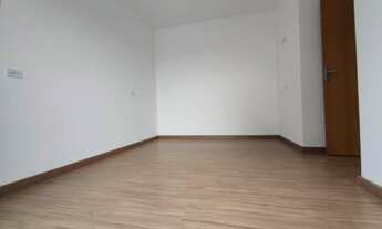 Imagem 4: Sobrado para Venda em Curitiba, SITIO CERCADO, 3 dormitórios, 2 banheiros, 3 vagas