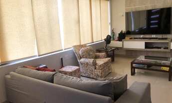 Imagem 2: Casa para venda com 42432 metros quadrados com 4 quartos