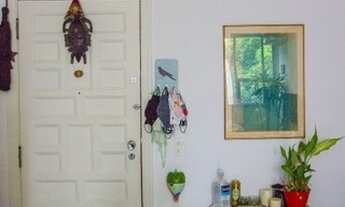 Imagem 6: Ótimo apto , reformado, claríssimo de 74 m2 com 2 suites vista Cristo e verde com cozinha