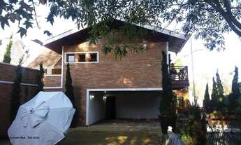 Imagem 2: Casa para Venda em Campos do Jordão, Morro do Elefante, 5 dormitórios, 3 suítes, 2 banheir