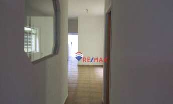 Imagem 7: COMPRE JÁ ALUGADO!!! Imóvel para renda com 2 casas de 2 dormitórios e 1 salão comercial, 4