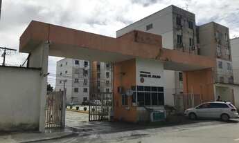 Imagem 2: Apartamento para venda possui 50 metros quadrados com 2 quartos em Nova Brasília - Salvado