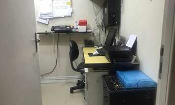 Imagem 2: Sala comercial localizada no Esplanada da Barra, com 39m2 de área construida, contendo rec