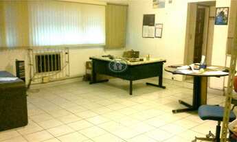 Imagem 6: Amplo Prédio Comercial. C/ 1 loja térrea e duas salas altas