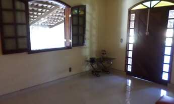 Imagem 6: Casa para venda possui 256 metros quadrados com 3 quartos em Niterói - Betim - MG