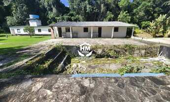 Imagem 4: Chácara com área de 3.995 m² totalmente planos, contendo casa e galpão