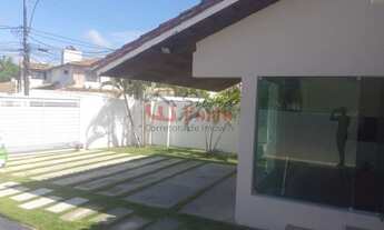 Imagem 5: Vende-se casa 4/4 sendo 3 suites, alameda fechada em Vilas do Atlântico