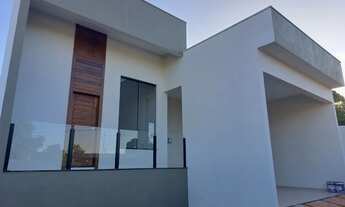 Imagem 5: Casa para venda possui 212 metros quadrados com 3 quartos em - Igarapé - Minas Gerais