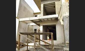 Imagem 7: Sobrado para Venda em Curitiba, Capão Raso, 3 dormitórios, 1 suíte, 2 banheiros, 2 vagas