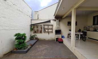 Imagem 2: Casa de 2 quartos para venda em Maringá vila Esperança, pertinho da UEM