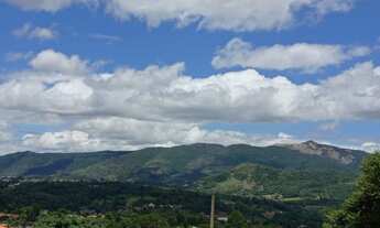 Imagem: SOBRADO COM 4 DORMITÓRIOS E VISTA DA PEDRA