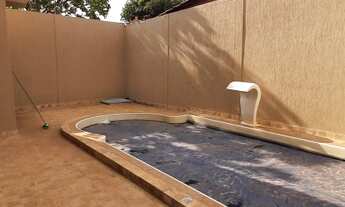 Imagem 6: Sobrado para venda tem 330 metros quadrados com 4 quartos em Formosinha - Formosa - GO