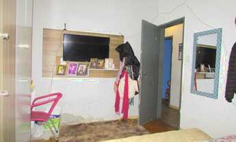 Imagem 4: PORTO ALEGRE - Casa Padrão - Sarandi