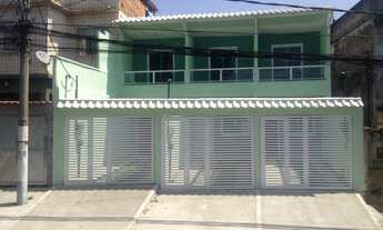 Imagem: Casa independente com 2 qts e vaga em Nilópolis