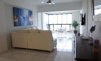 Imagem 4: Lindo apto frente mar com 02 vagas de garagem, próximo a igreja católica em Meia Praia!