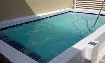 Imagem: Alugo Casa com Piscina a 1km Praia Brava