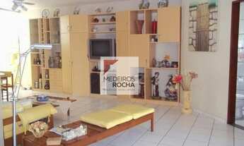 Imagem 6: Casa com 260 metros de área privativa - Capim Macio - Quatro quartos, sendo três suítes. P