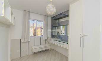 Imagem 7: EXCELENTE APARTAMENTO FACE NORTE NO PORTÃO - 03 DORMITÓRIOS - 01 SUÍTE - SACADA GOURMET