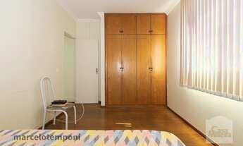 Imagem 7: Apartamento à Venda - Sagrada Família, 2 Quartos, 56 m²