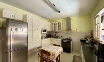 Imagem 7: Casa para venda possui 180 metros quadrados com 3 quartos em Corrêas - Petrópolis - Rio de