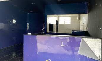 Imagem 3: Salão comercial localizado na Avenida dos Alamandas. Ótima localização - 1334