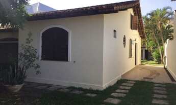 Imagem 2: Casa de condomínio para venda possui 263 metros quadrados com 3 quartos