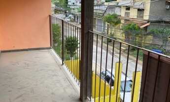 Imagem 4: Pedra de Guaratiba-sobrado-1qto-Catruz