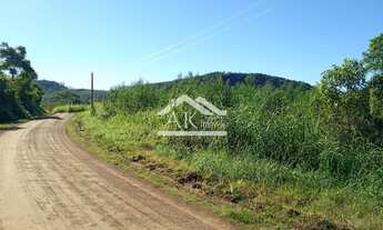 Imagem 4: Área de terras com vista e riacho em Linha Nova na Serra Gaúcha
