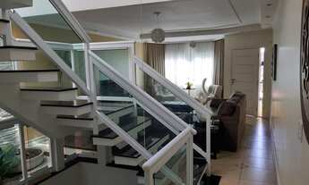 Imagem 4: Sobrado para venda possui 307 metros quadrados com 3 quartos em Vila Curuçá - Santo André