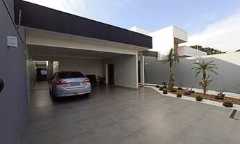 Imagem 4: Casa para venda possui 216 metros quadrados com 2 quartos em Portal das Torres - Maringá