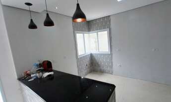 Imagem 7: Sobrado à venda possui 121 metros quadrados, com 3 quartos, sendo 1 suíte