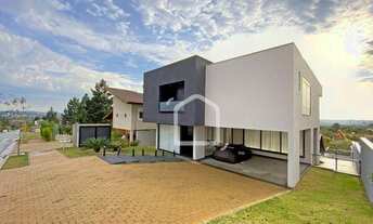 Imagem: Casa com 4 suítes à venda, 374 m² por