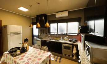 Imagem 4: Casa no CONDOMÍNIO SANTA HELENA com 3 dormitórios à venda, 350 m² por R$ 1.000.000 - Dist