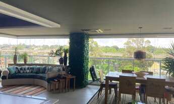 Imagem 3: Apartamento à venda no Campo Belo, com 251 metros quadrados, 3 suítes e 4 vagas