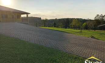 Imagem 3: Casa para venda possui 193 metros quadrados com 3 quartos em Lomba Grande - Novo Hamburgo