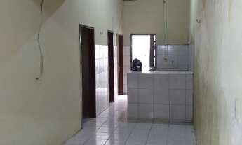 Imagem 3: Vende-se casa no Genibaú com 7 compartimentos 6X12 com garagem