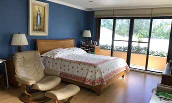 Imagem 5: Casa de condomínio para venda possui 600 metros quadrados com 4 quartos