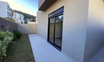 Imagem 2: Linda casa nova à venda no Bella Città