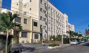 Imagem 3: Apartamento no primeiro andar. Localizado na Maraponga à poucos metros da Godofredo Maciel