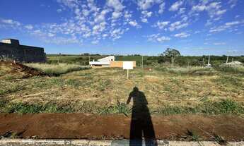 Imagem 4: Meio Terreno | 200,00m² | Jardim Munique